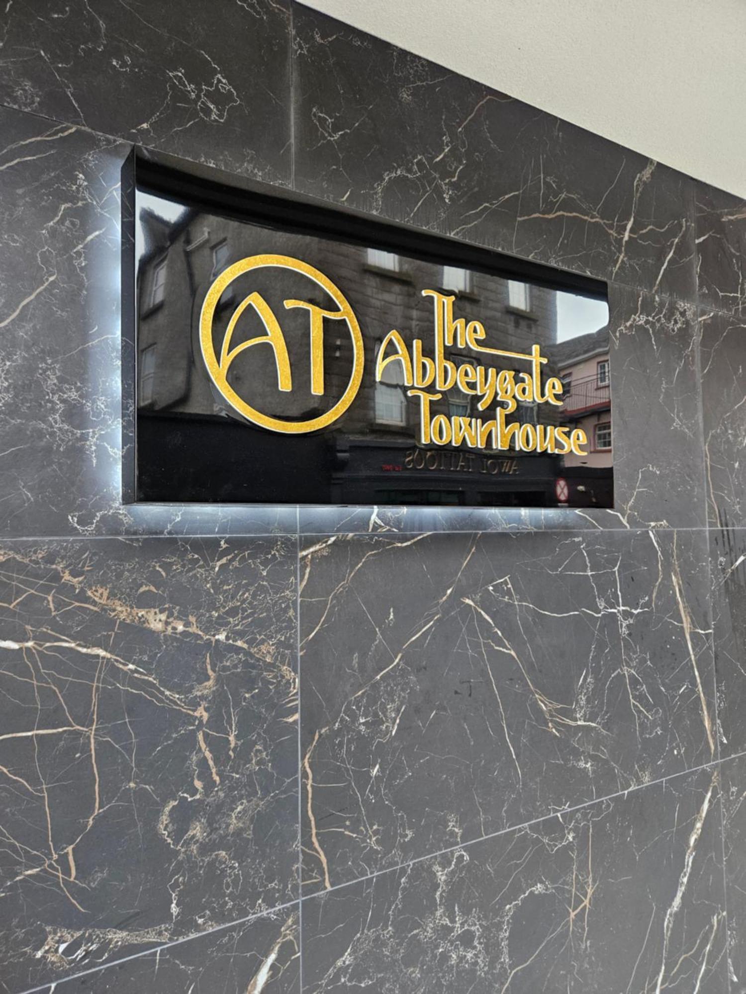 Hotel The Abbeygate Townhouse à Galway Extérieur photo