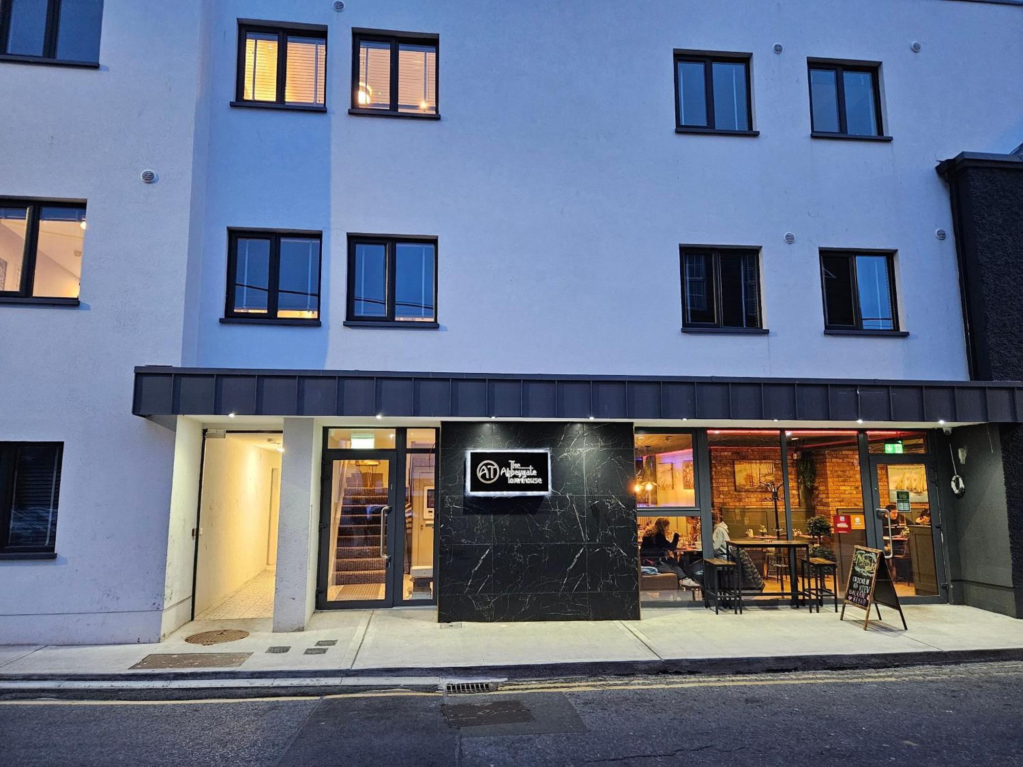 Hotel The Abbeygate Townhouse à Galway Extérieur photo